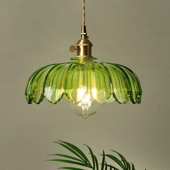 Skanto | Glass lampe som glitrer med detaljer!