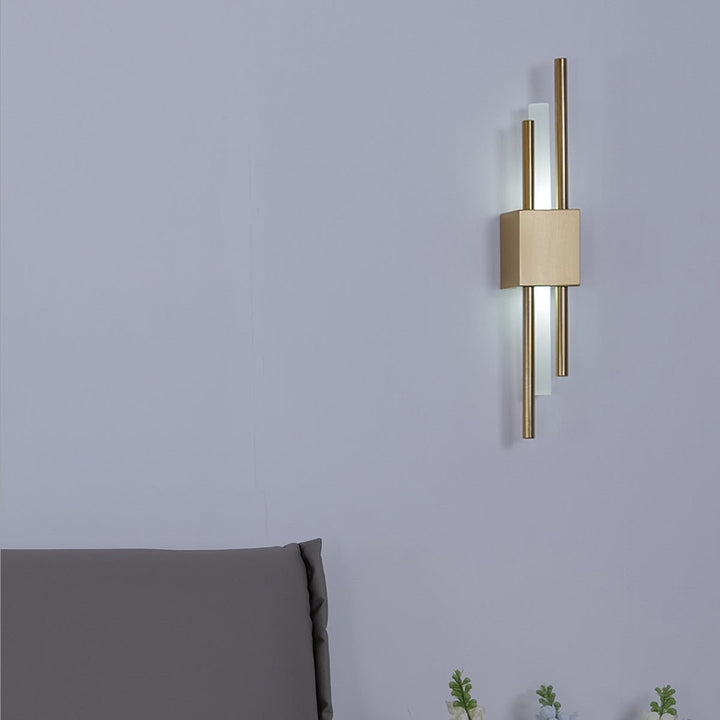 Sleek Modern Glass Wall Lamp | Skanto