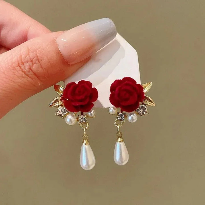 Skanto | Gullakkent Rose Diamond Perle Øredobber
