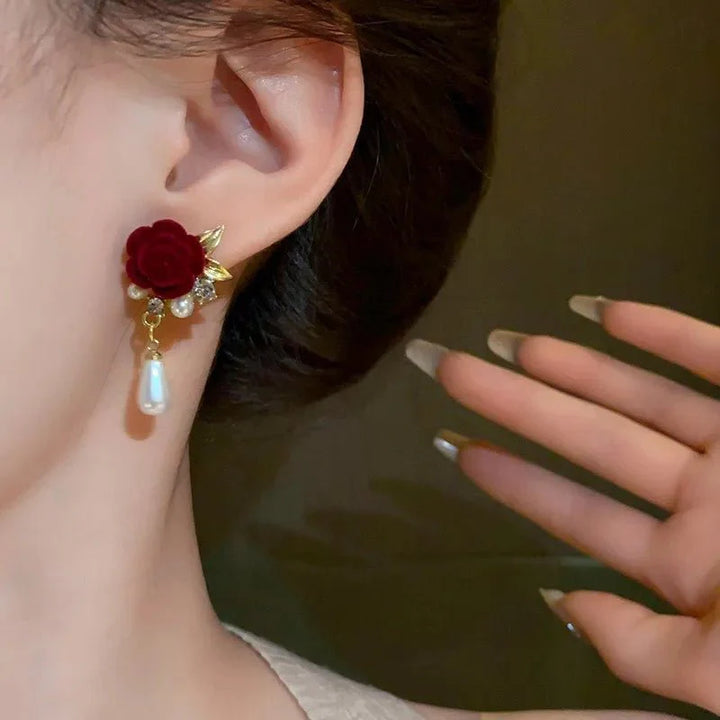 Skanto | Gullakkent Rose Diamond Perle Øredobber