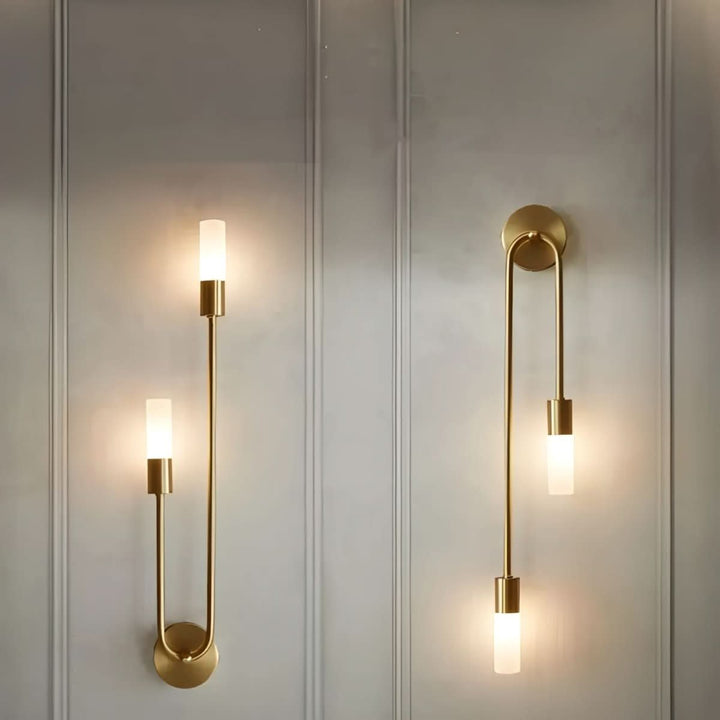 Skanto | Moderne Gull Vegglampe – Dobbelt Frostet Glass Lys
