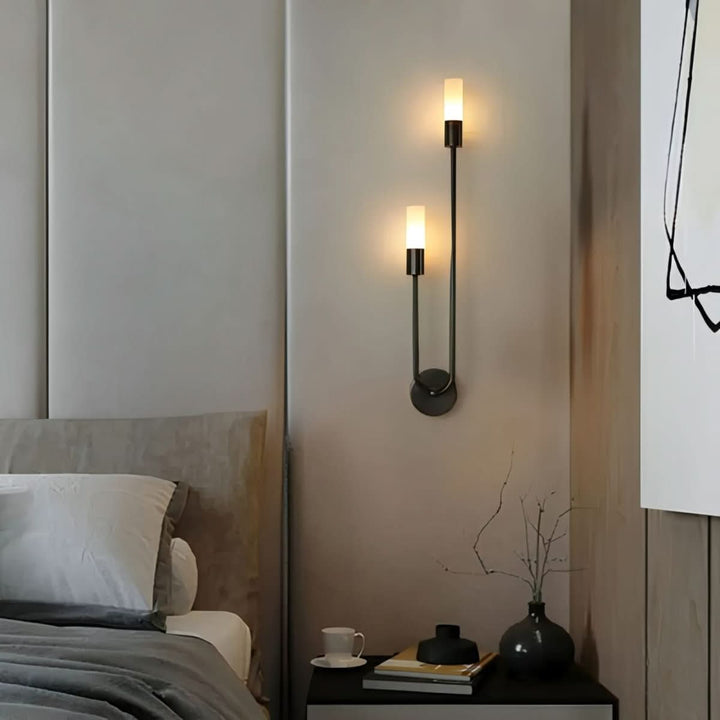Skanto | Moderne Gull Vegglampe – Dobbelt Frostet Glass Lys