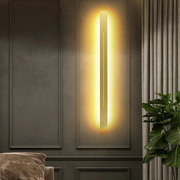 Skanto | LED Vegglampe | Modern Vertikal Sort Innendørs Sconce