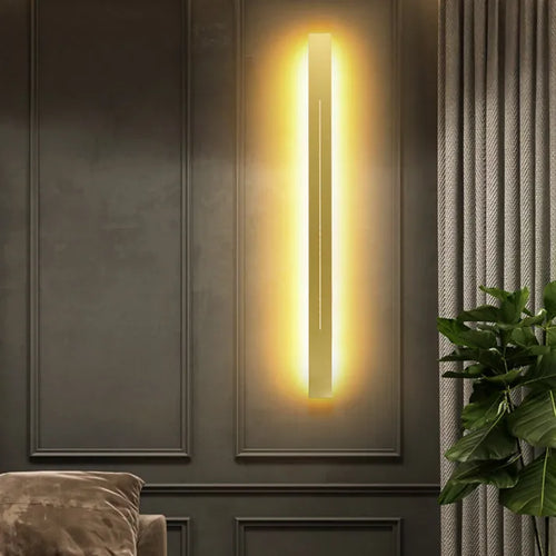 Skanto | LED Vegglampe | Modern Vertikal Sort Innendørs Sconce