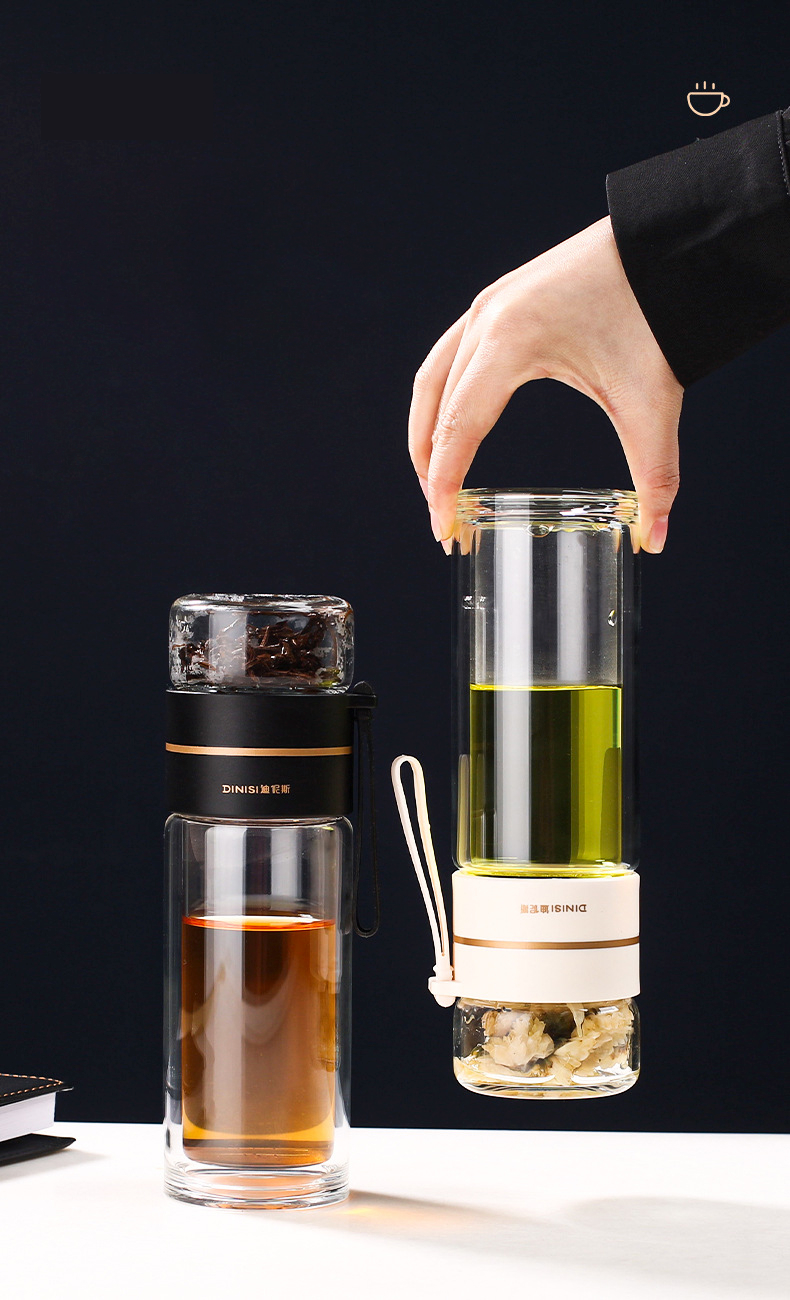 Norvo teinfuser i krystallklart glass