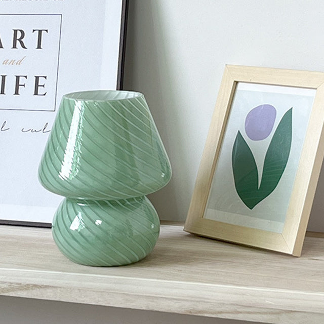 Skanto | LED Skrivebordslampe i Soppshape laget av Glass