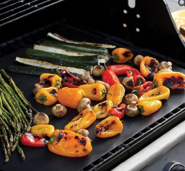 Skanto | Gjenbrukbar Non-Stick BBQ Grillmatte for Utendørs Matlaging