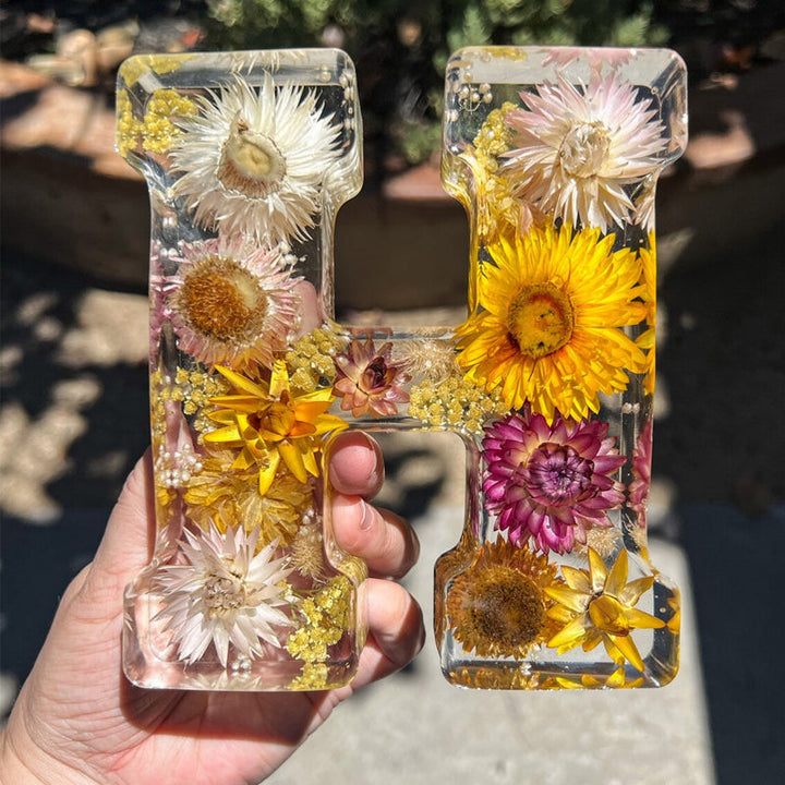 Skanto | Blomster Harpikslampe