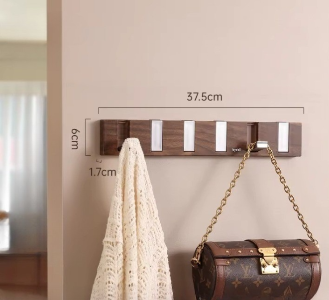 Skanto | Pull & Hang Minimalist Trevegg Kleshenger
