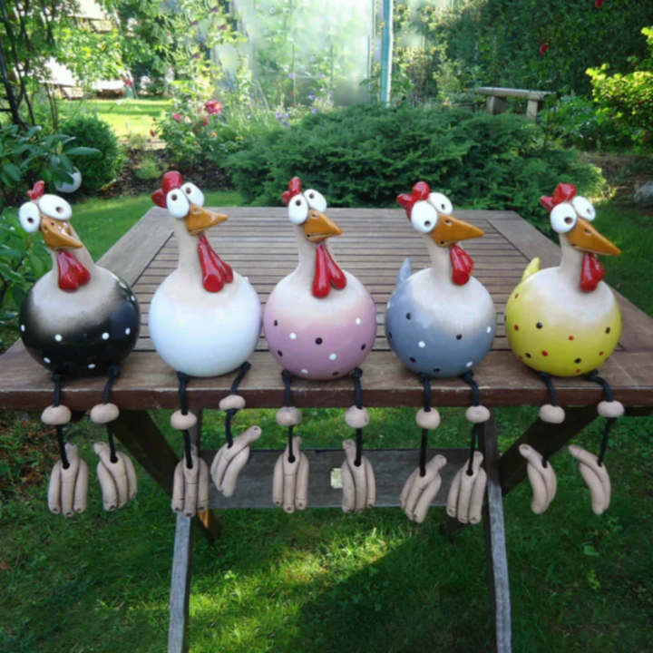 Happy Chicken – Lekent Hagedekorasjon for Utendørs Skanto