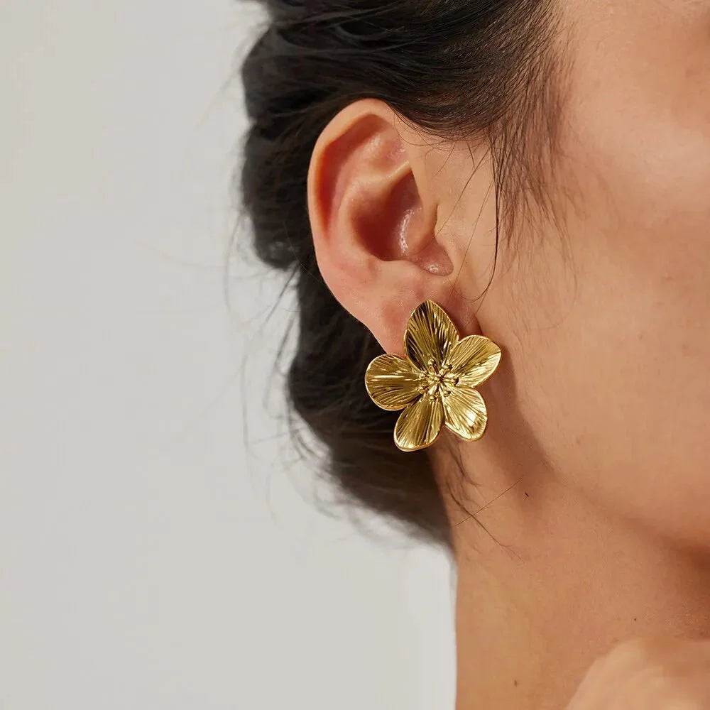 Skanto | Hibiscus Floral Stud Øredobber