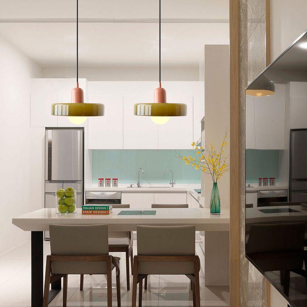Skanto | Pendellampe laget av farget glass | Elegant hengelampe i Bauhaus-stil | Designlampe for stue og spisestue