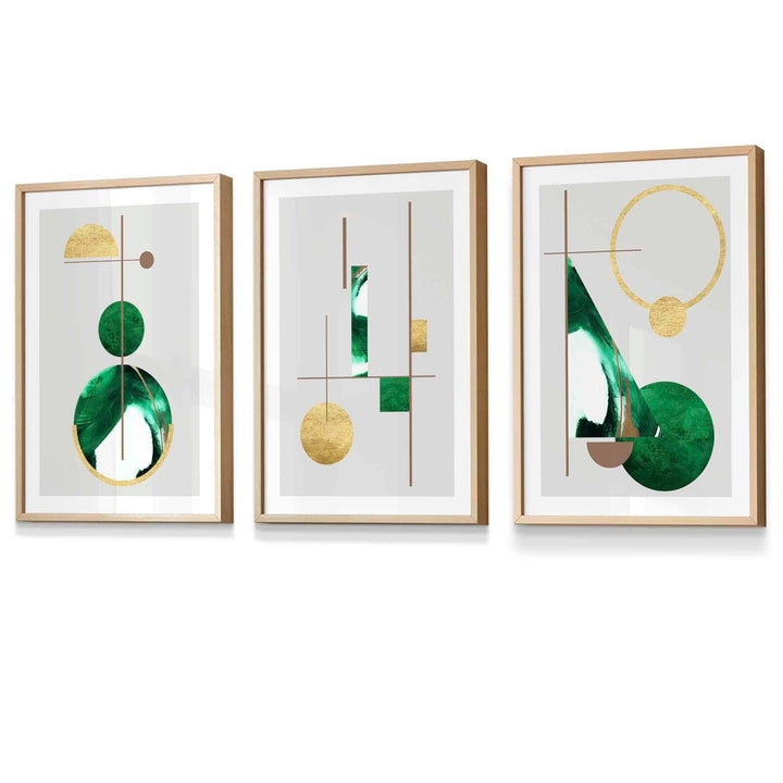 Abstrakt, strukturert, geometrisk kunstverk i mid-century modern-stil, innrammet i grønt og gull.