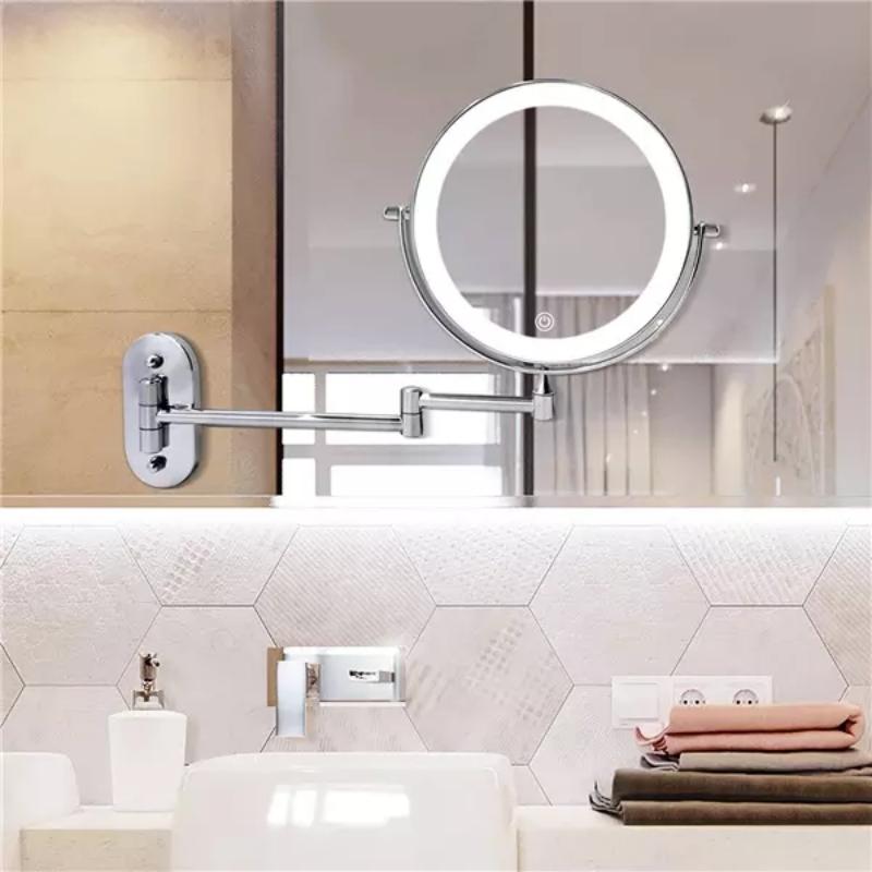 LED-Wandspiegel med Chromrahmen og Vergrößerungsglass