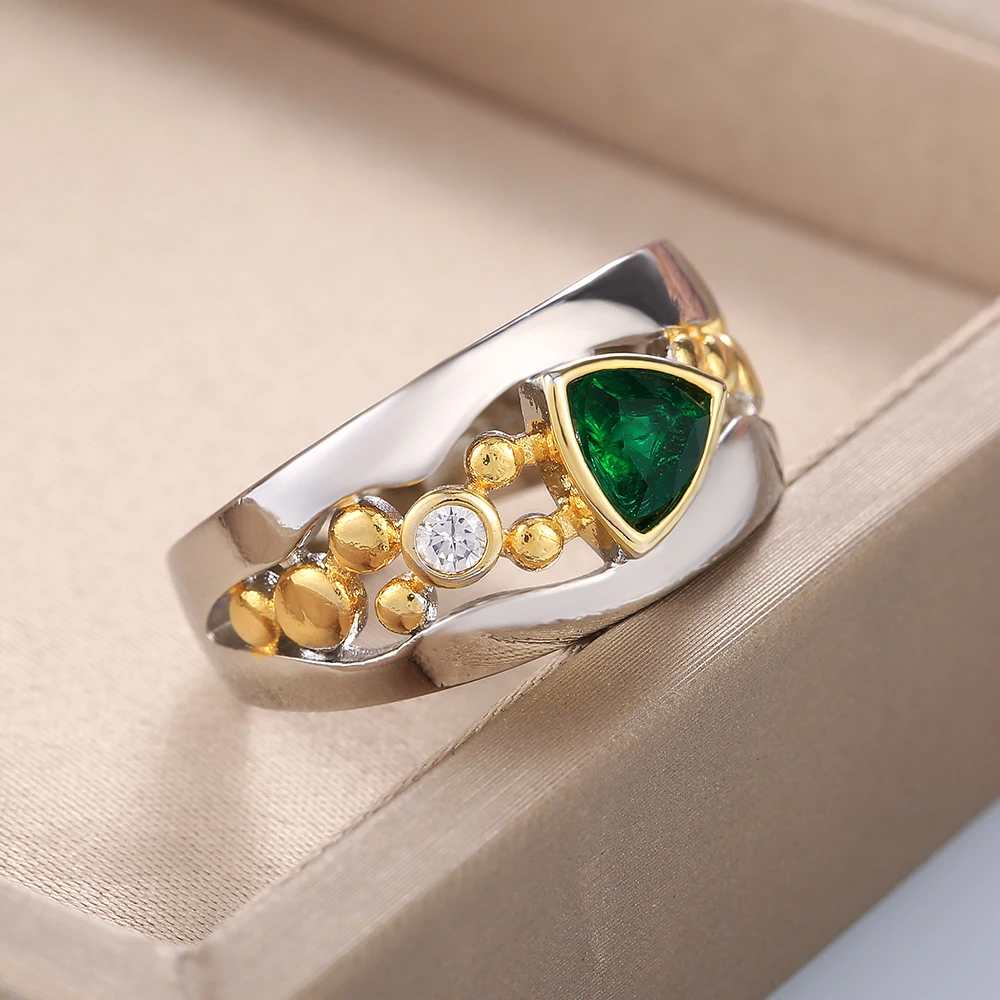 Aurora Vintage Ring med Fortryllende Grønn Krystall Skanto