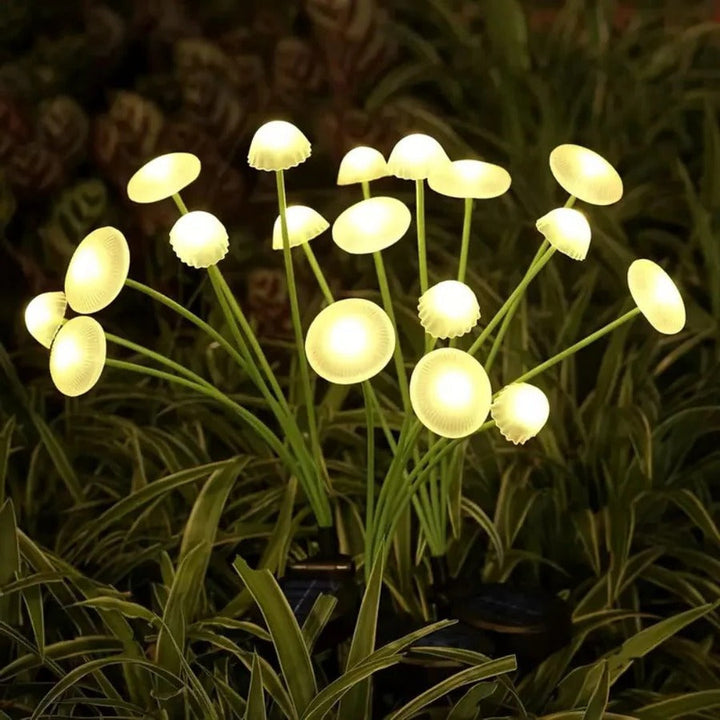 Skanto | Solar Swaying Mushroom Garden Decor Lights