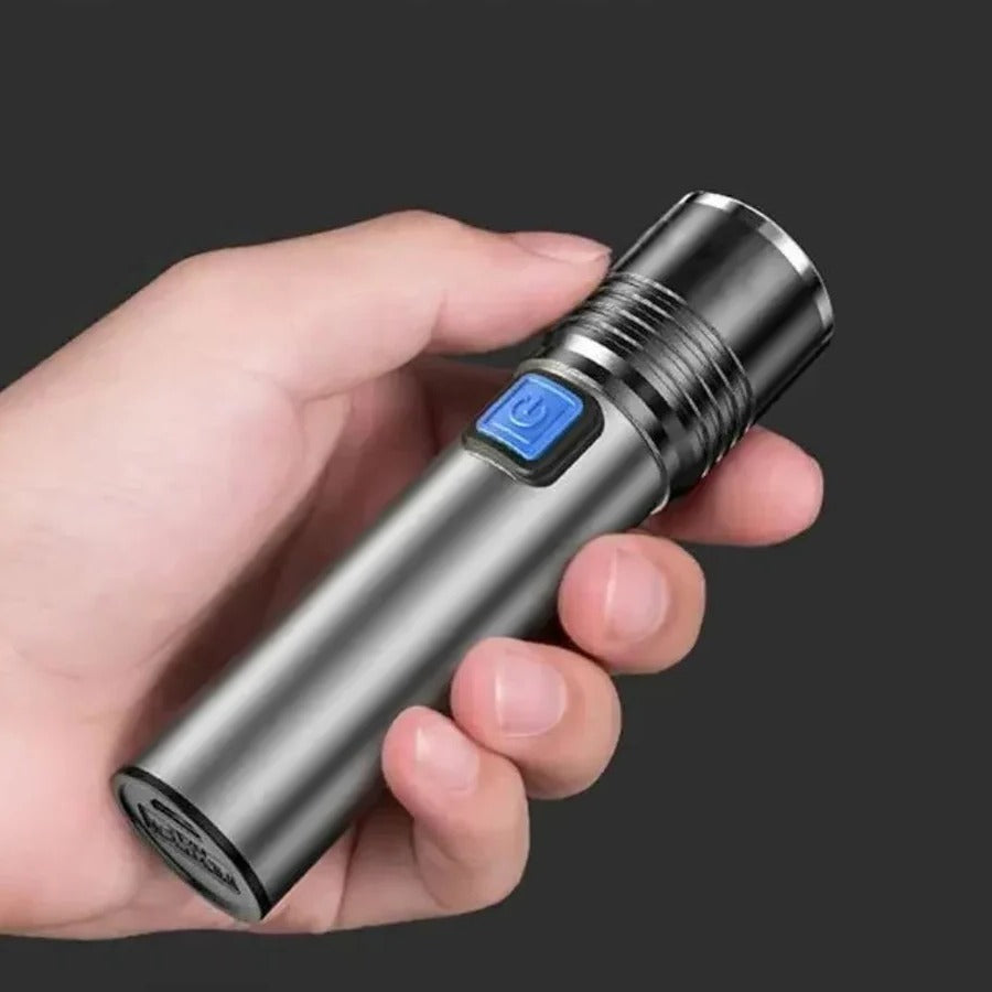 Skanto | Handholdt Blacklight UV Ultrafiolett Urin Detektor Lommelykt