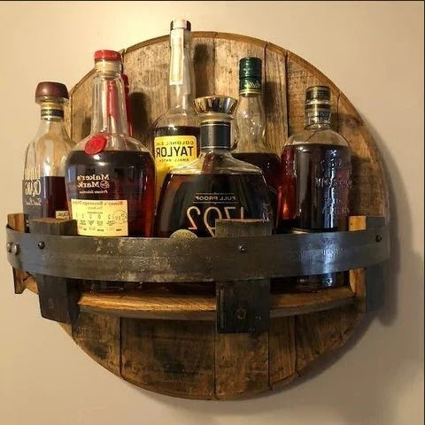 Skanto | Rustikk Whiskey Fat Hylle – Bourbon Flaske Veggdisplay Stativ