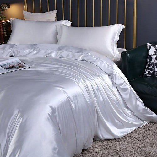 Skanto | Silk Satin 4-Delt Sengetøysett med Dynecover