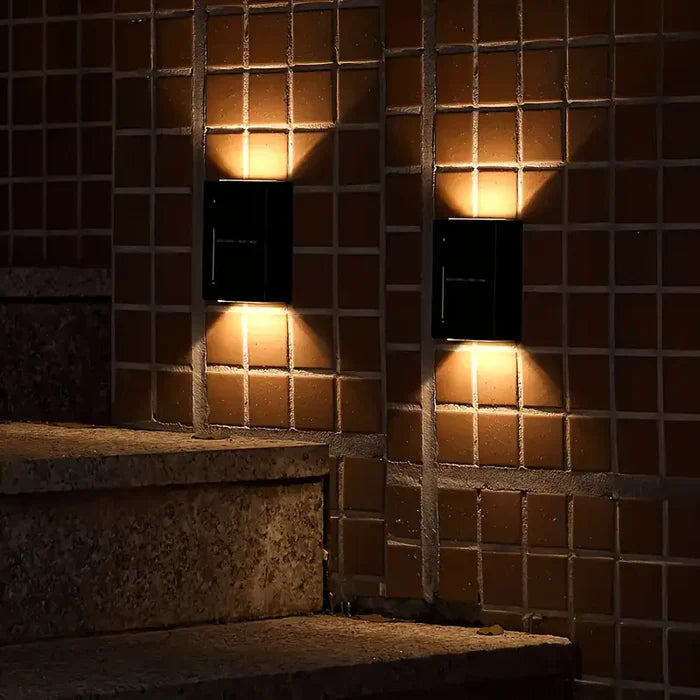 Modern & Trendy Garden Wall Lamp - EcoShine | Skanto