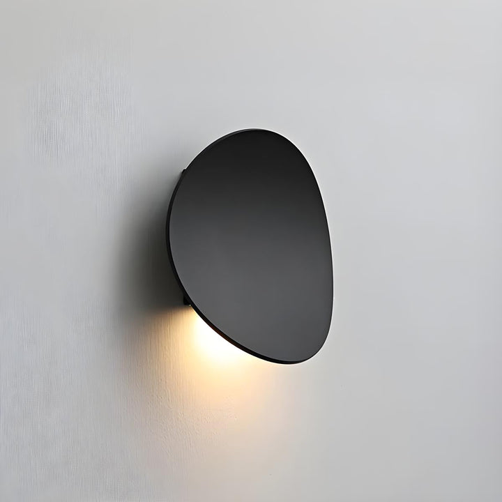 DuskGlow - Elegant Vegglampe for Atmosfærisk Belysning Skanto