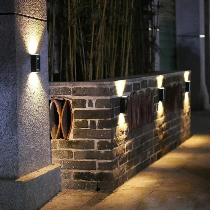 Skanto | Moderne & Trendy Hagevegglys - EcoShine