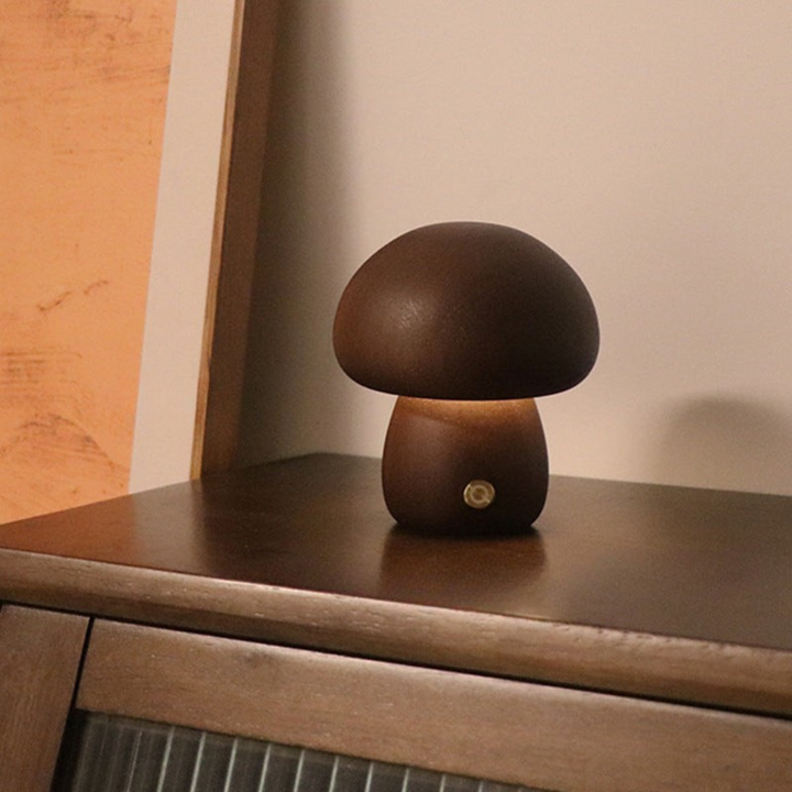 Skanto | Bordlampe med tre soppdesign