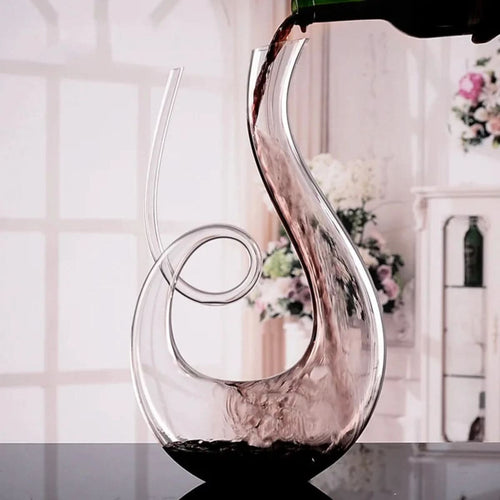 Skanto | Elegant Snurrende Vinluftingskaraffel for Aeration og Servering