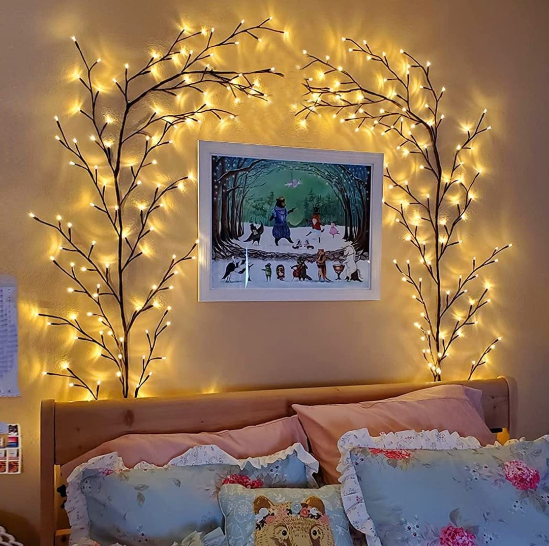Skanto | Glødende Tregren Dekor LED Vegglampe