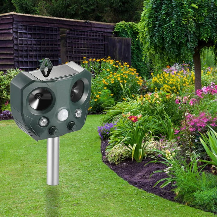 Skanto | Solar Ultrasonic Dyreavskrekker For Hager