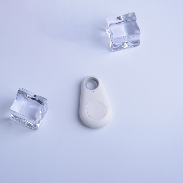 Skanto | Pet GPS Tag - Pawfinder