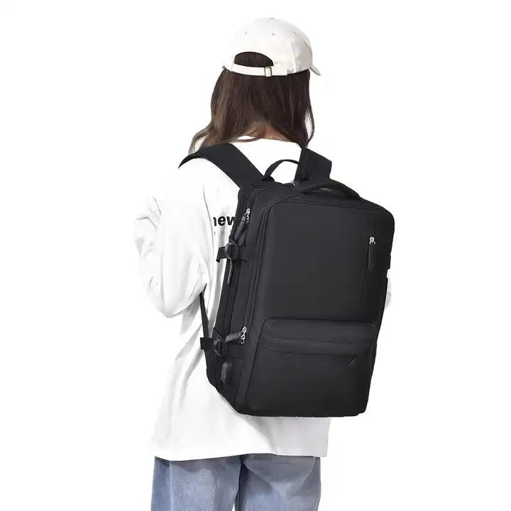 Skanto | TrekVault Vanntett Ryggsekk: 25L Tyverisikker Design med Laptoprom