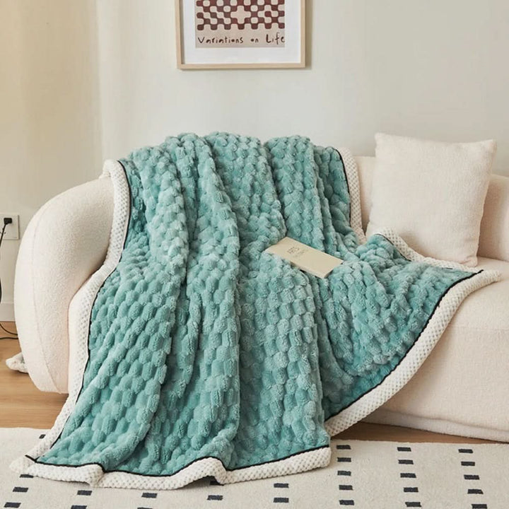 Skanto | DELLA - Cozy Cloud Blanket