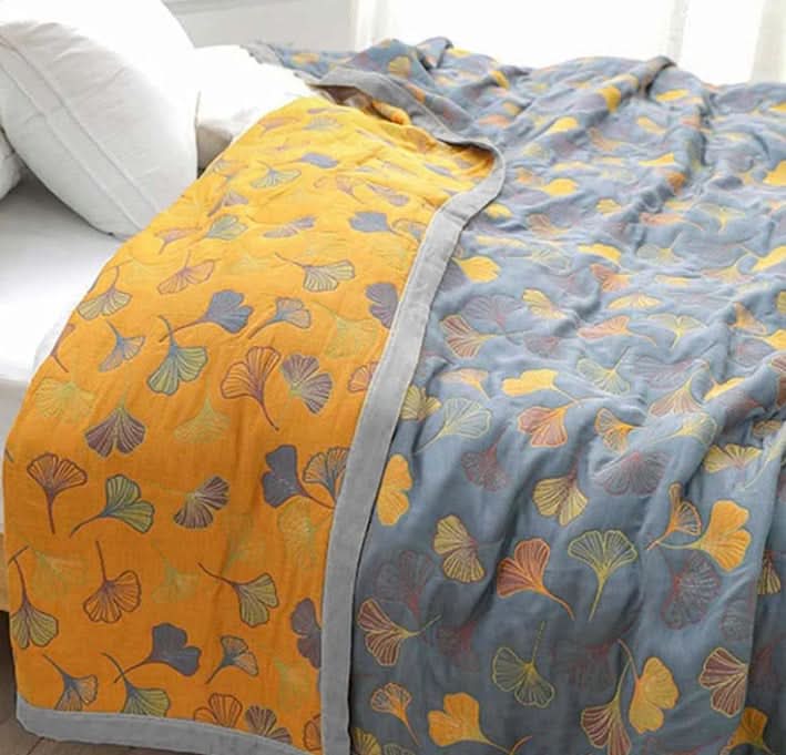 Skanto | CAMI - Cozy Leaf Blanket
