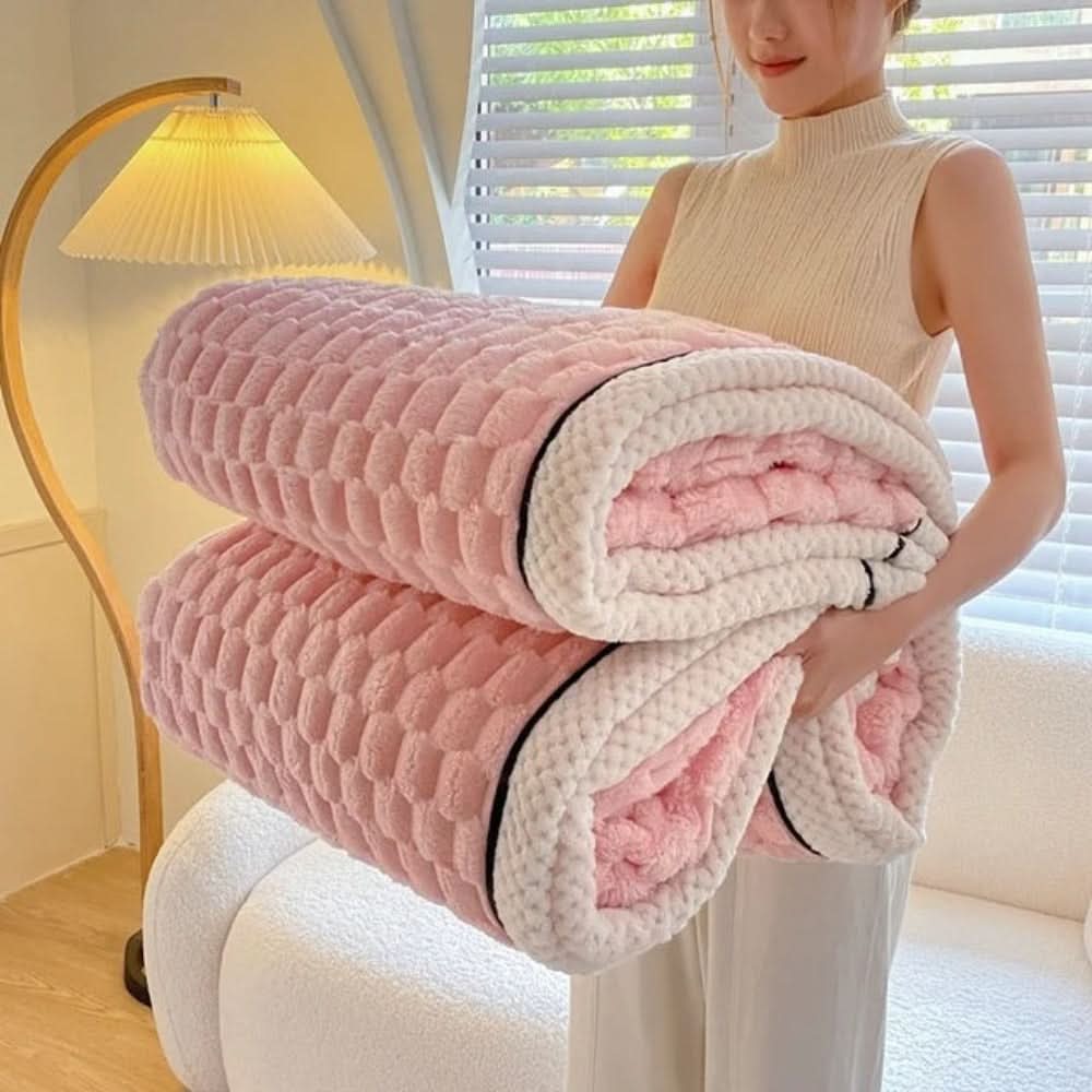 Skanto | DELLA - Cozy Cloud Blanket