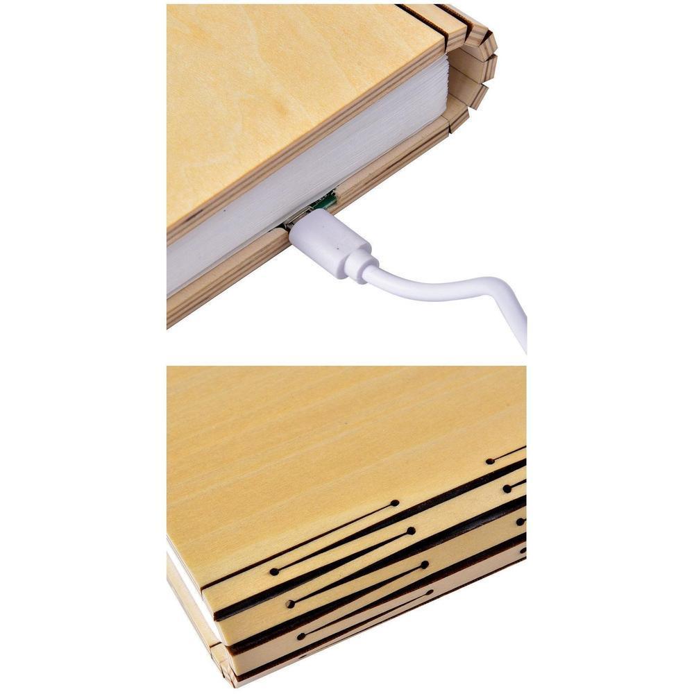 Skanto | Tre Bok LED Lampe