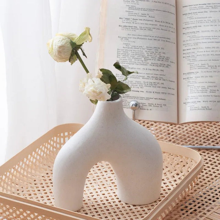 Uregelmessig Minimalistisk Keramikkvase Sett for Modern Dekor | Skanto
