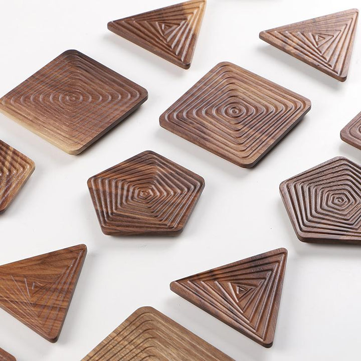 Creative Coasters – Svart valnøtt i unike former Skanto