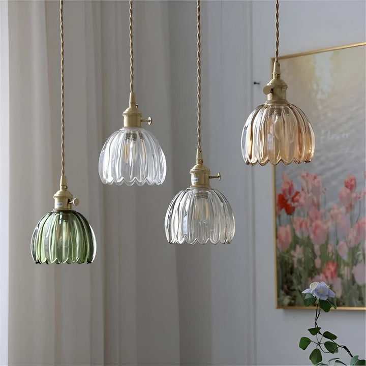 Pendellampe med blomsterglass, japansk design for koselige rom