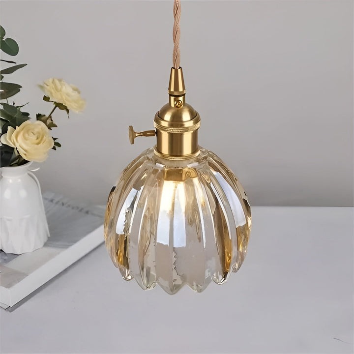 Pendellampe med blomsterglass, japansk design for koselige rom