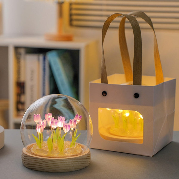 Tulipan-nattlys med LED-belysning (batteridrevet) – Beroligende, trådløst lys for sovekammer og barnerom
