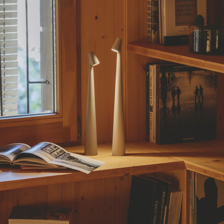 Skanto | Skulpturerende bordlampe