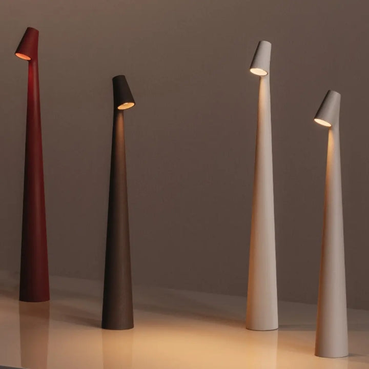 Skanto | Skulpturerende bordlampe