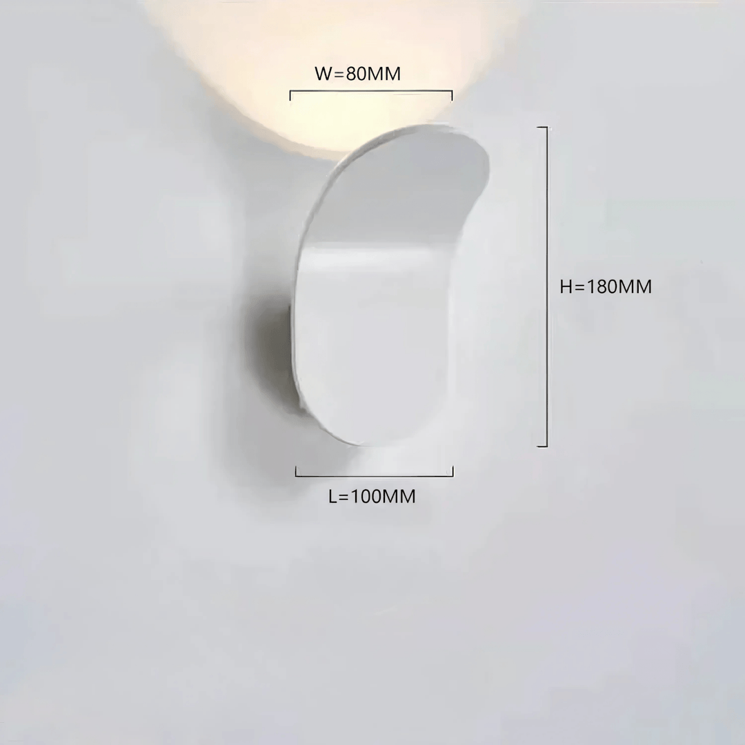 Skanto | Moderne Buet Vegglampe med LED Lys