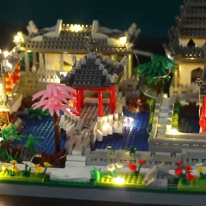 Skanto | Ancient Pagoda Village med Lake Nano Byggesteiner