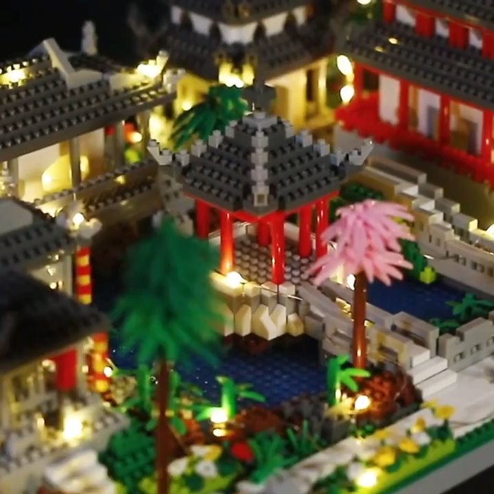 Skanto | Ancient Pagoda Village med Lake Nano Byggesteiner