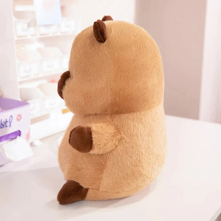 Skanto | Bamsen Chubby Capybara med Hatt