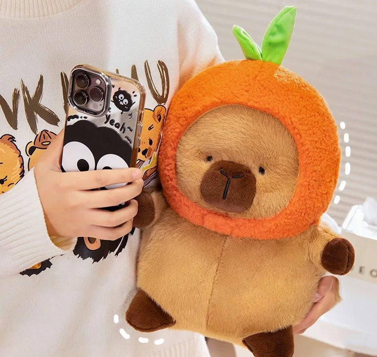 Skanto | Bamsen Chubby Capybara med Hatt