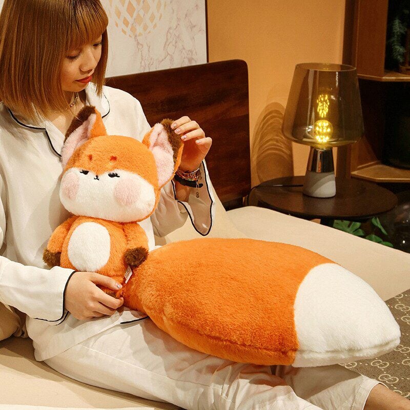 Skanto | Fluffy Huge Tail Kawaii Rev Plyschfigurer