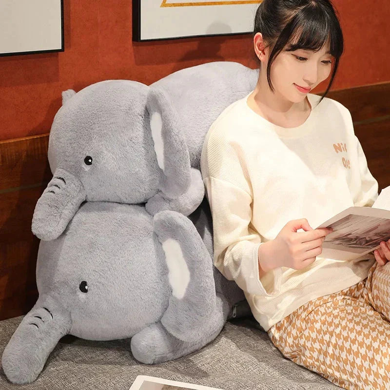Skanto | Fluffy Laying Elephant Family